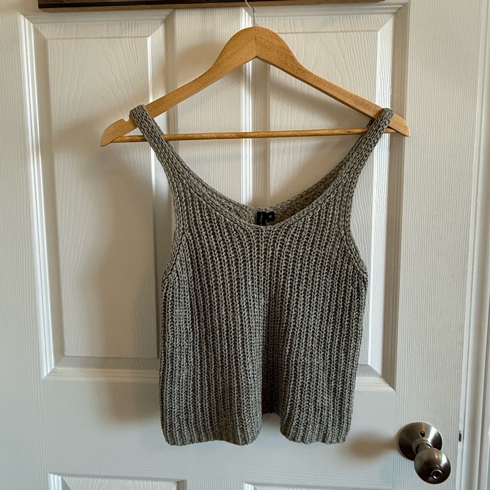 Moon & Madison Green Knit Tank Top